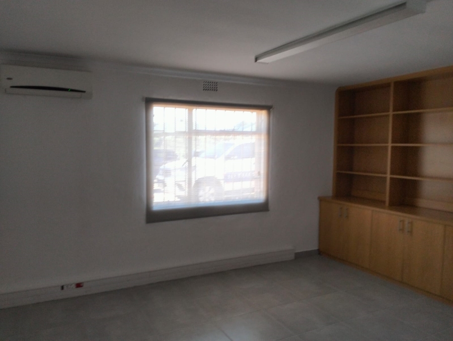 To Let commercial Property for Rent in Klipheuwel Western Cape